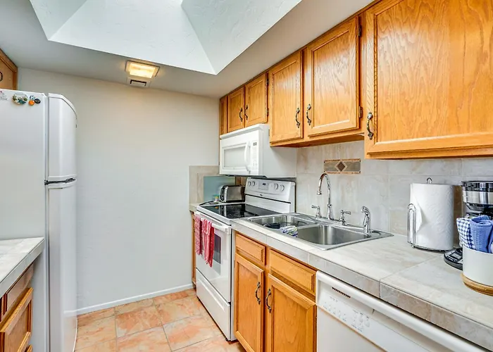 Close To Golf: Mtn-view Townhome In Valley Green Valley